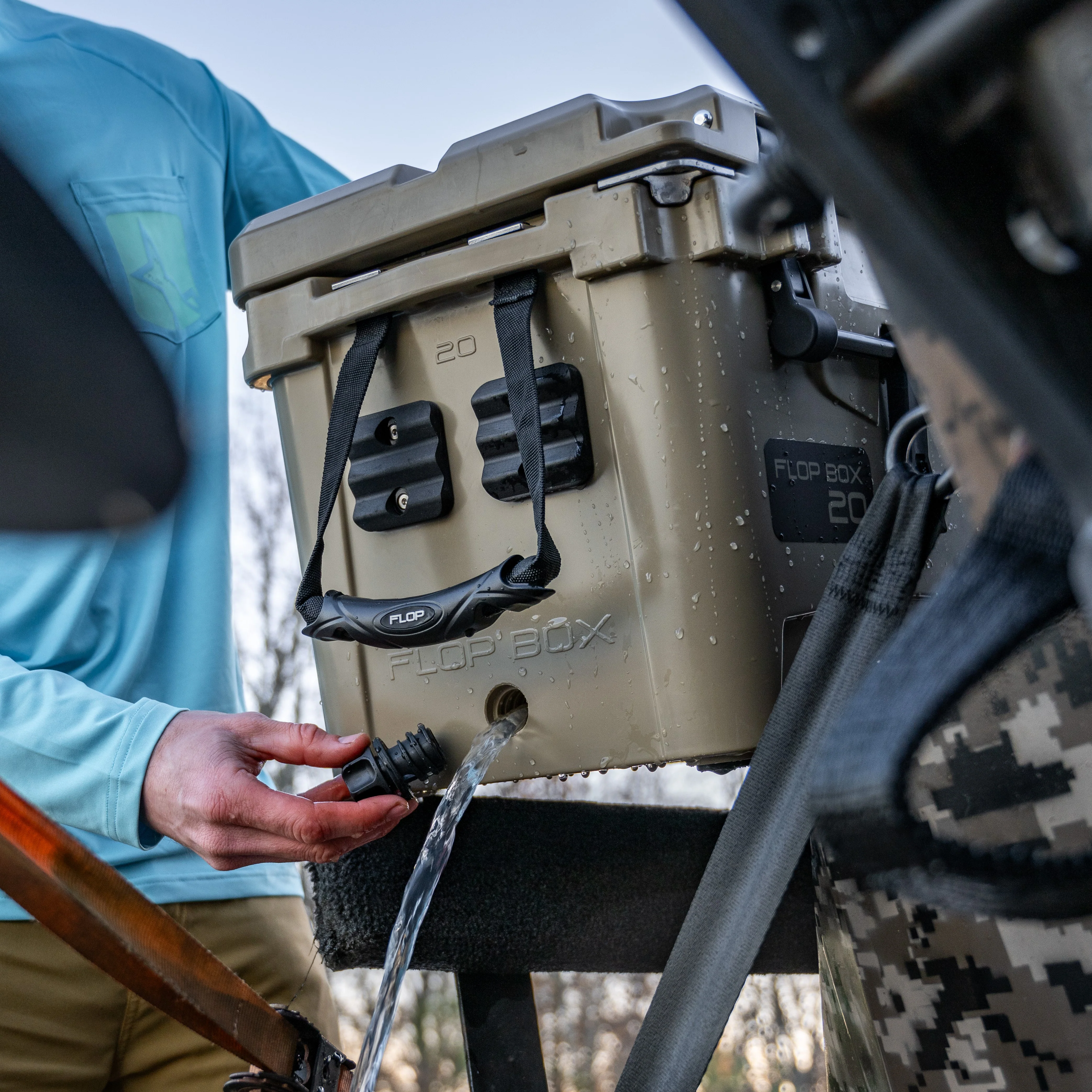 Live Bait Cooler - 20 Quart - Image 5